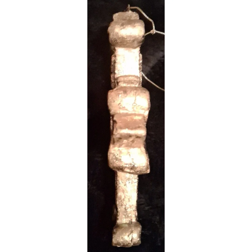 Vintage Resin Gold Cross 7inchx1inch thick